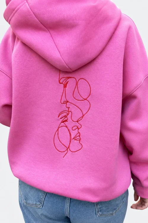 Hoodie me qendisje